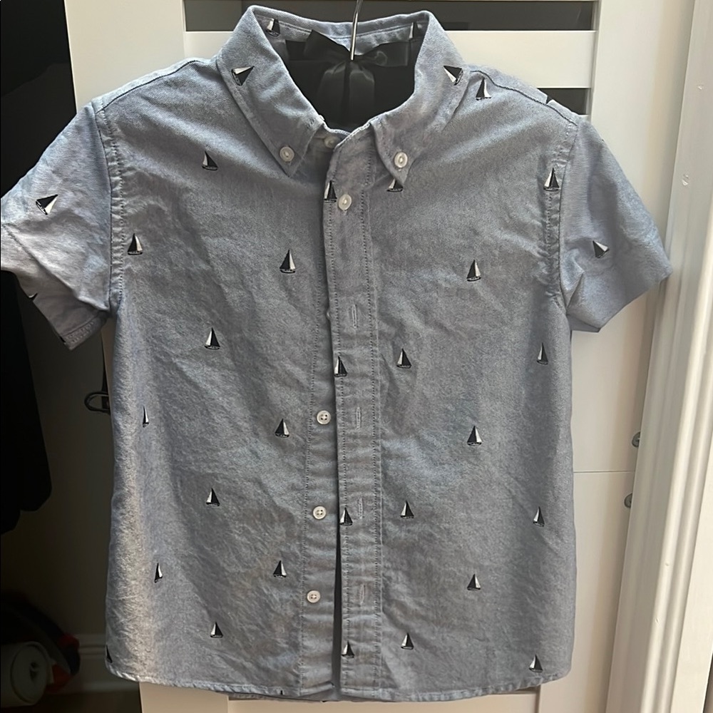 Crewcuts size 4-5 Blue Sailboat Pattern Shirt